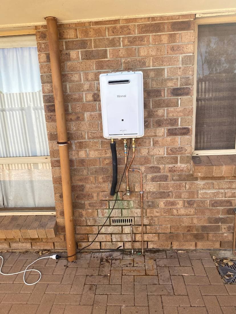 Rinnai Infinity gas hot water unit installed in Modbury North